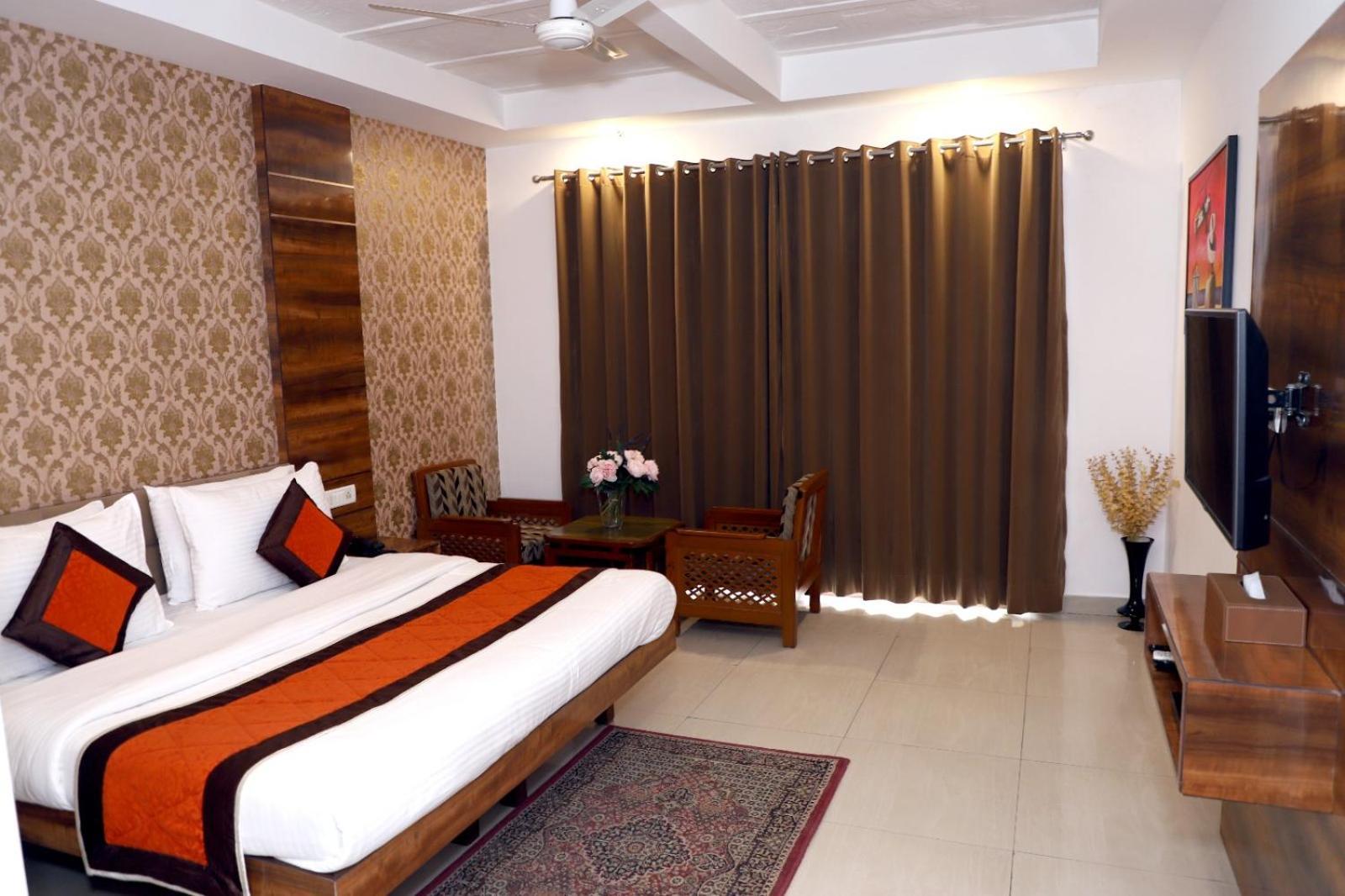 Airport Hotel Yeni Delhi Dış mekan fotoğraf