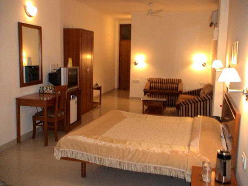 Airport Hotel Yeni Delhi Dış mekan fotoğraf